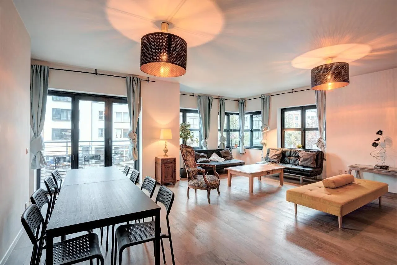 Theater Lodge Apartment In Heart Of Antwerpen
